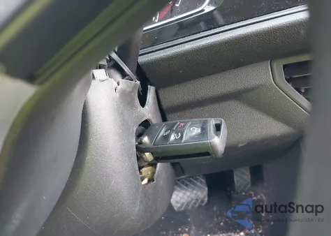 2019 Volkswagen Jetta S/Se/R-Line z USA, uszkodzony, nr VIN 3VWCB7BU9KM232514